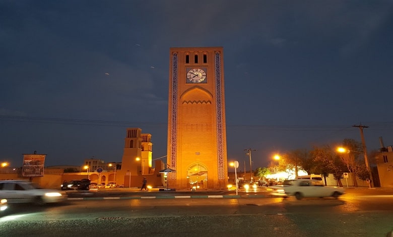 Yazd-Saat-Square
