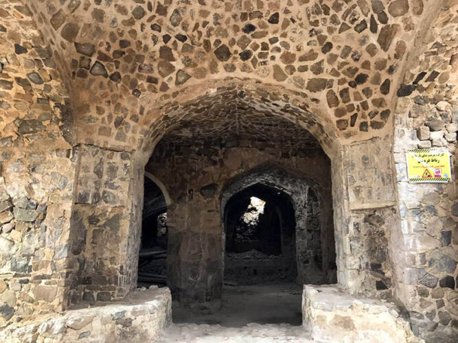 کاروانسرای مسیر جاده ابریشم