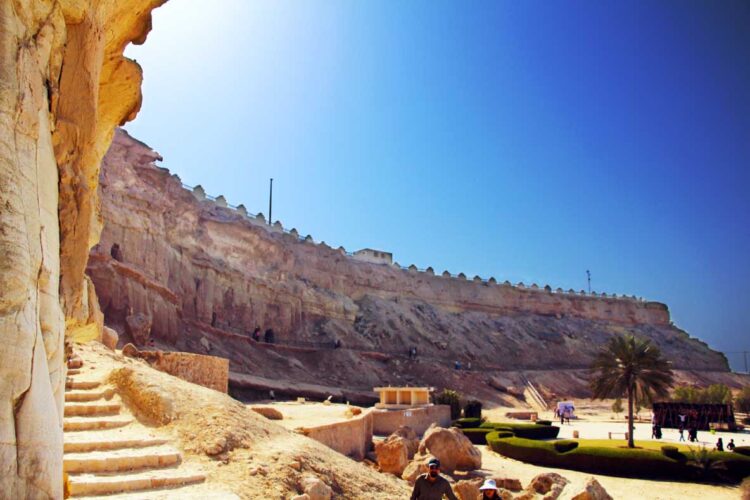 غار خربس پرستشگاه دوران زرتشتیان