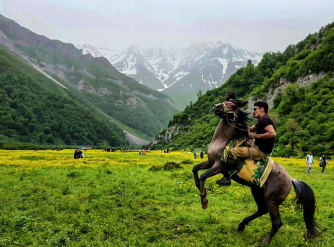 طبیعت گردی در دریاسر