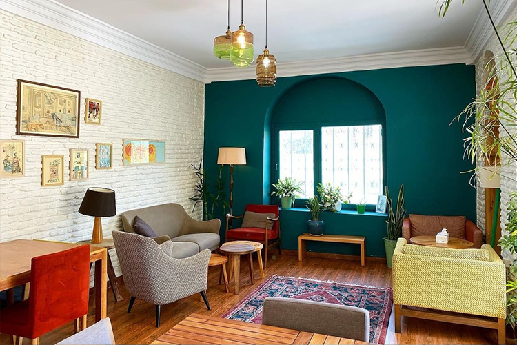 حیاط شماره 65