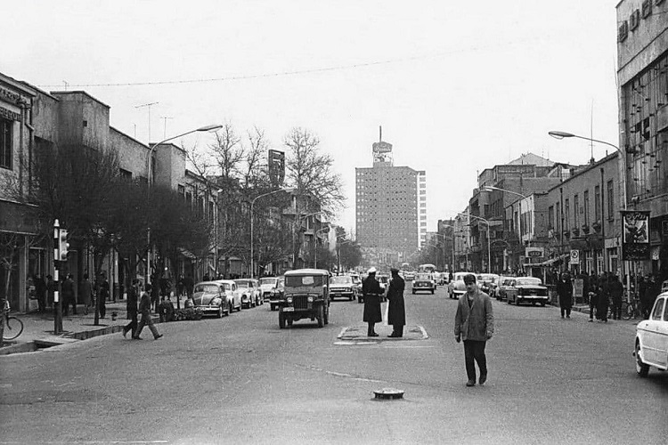 خیابان سی تیر