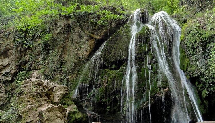آبشار گلستان