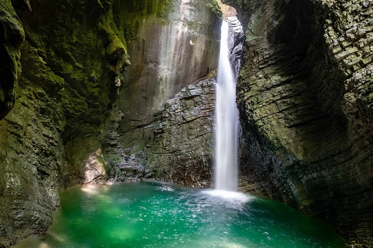 0 تا 100 زیباترین آبشارهای مازندران