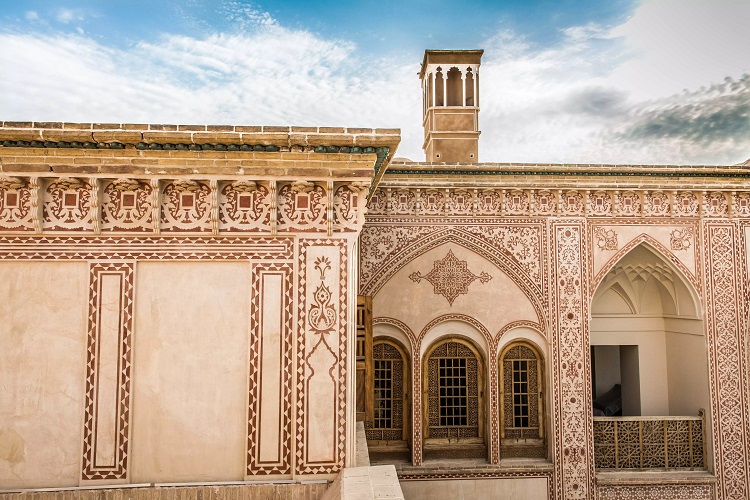 معماری خانه عامری ها