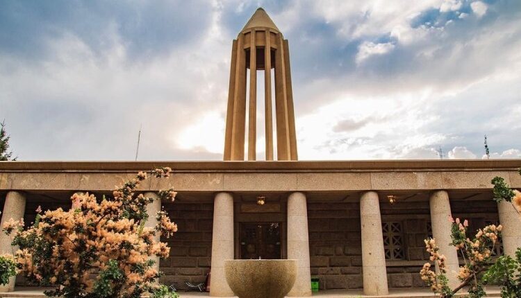 معرفی آثار تاریخی همدان