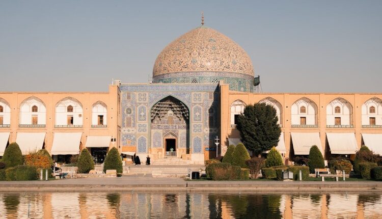 معرفی میدان نقش جهان اصفهان