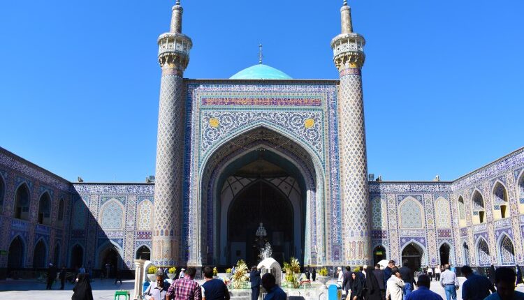 مسجد گوهرشاد کجاست؟