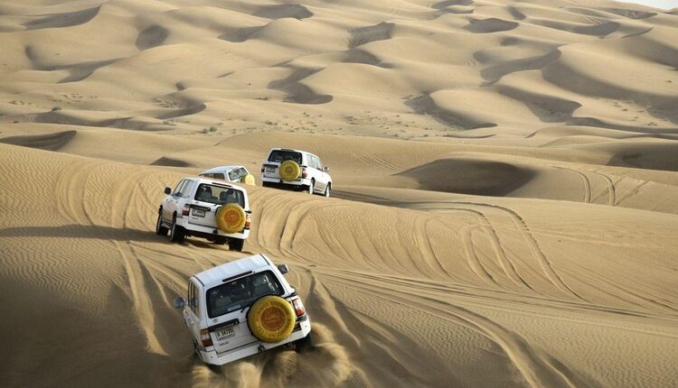 دیدن کویرهای کاشان، تجربه‌ای بی‌نظیر و خاطره‌انگیز هستند.