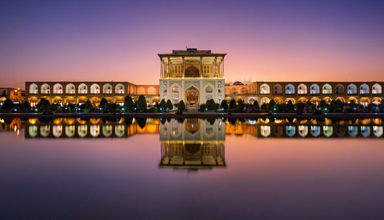 شهری با قصه‌های هزار و یک شب