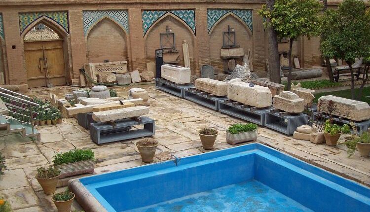 باغ هفت تنان شیراز کجاست؟