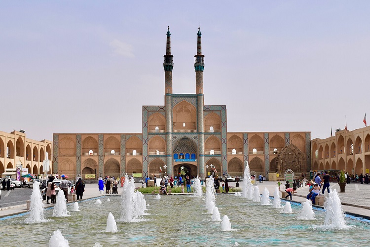 میدان امیر چخماق