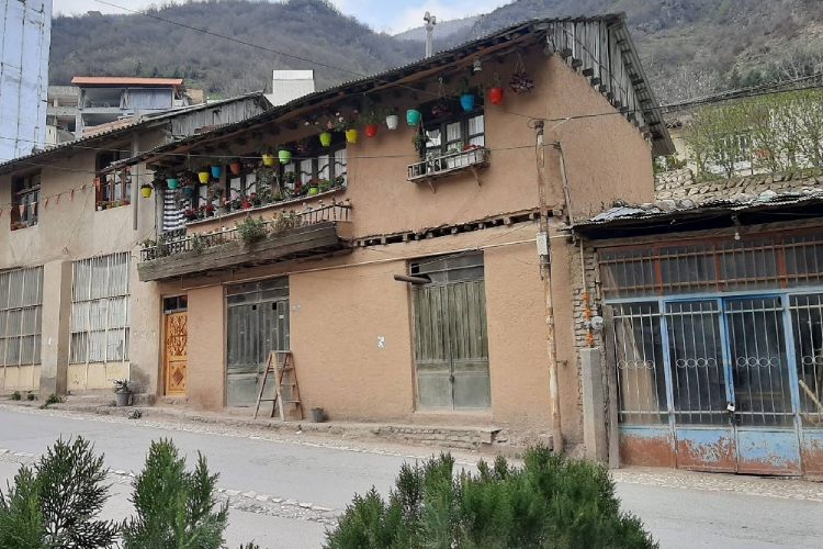 معماری خانههای روستای زیارت گرگان