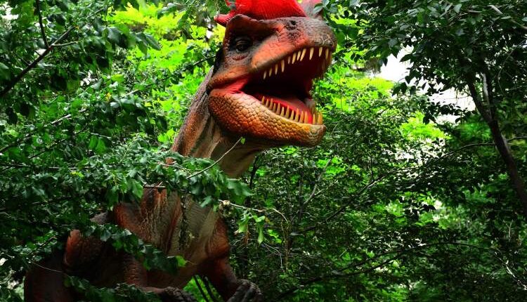 پارک ژوراسیک مشهد کجاست