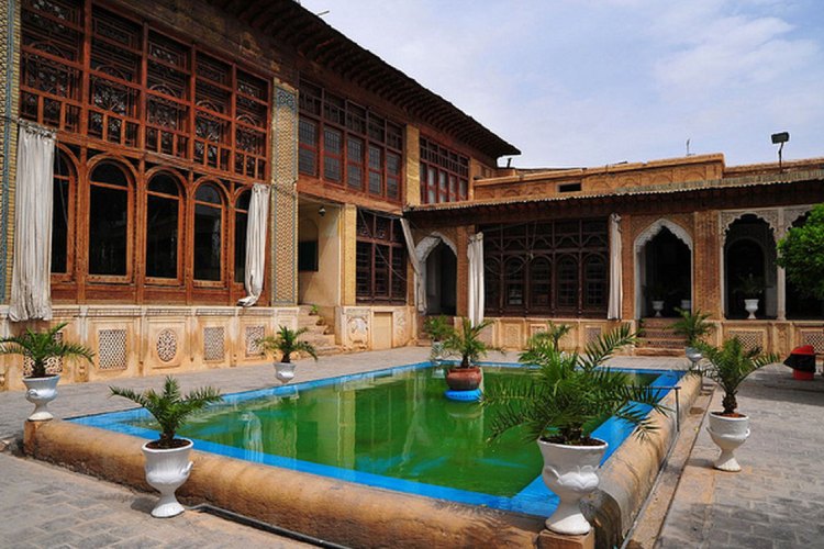 جاهای دیدنی نزدیک به مسجد مشیر
